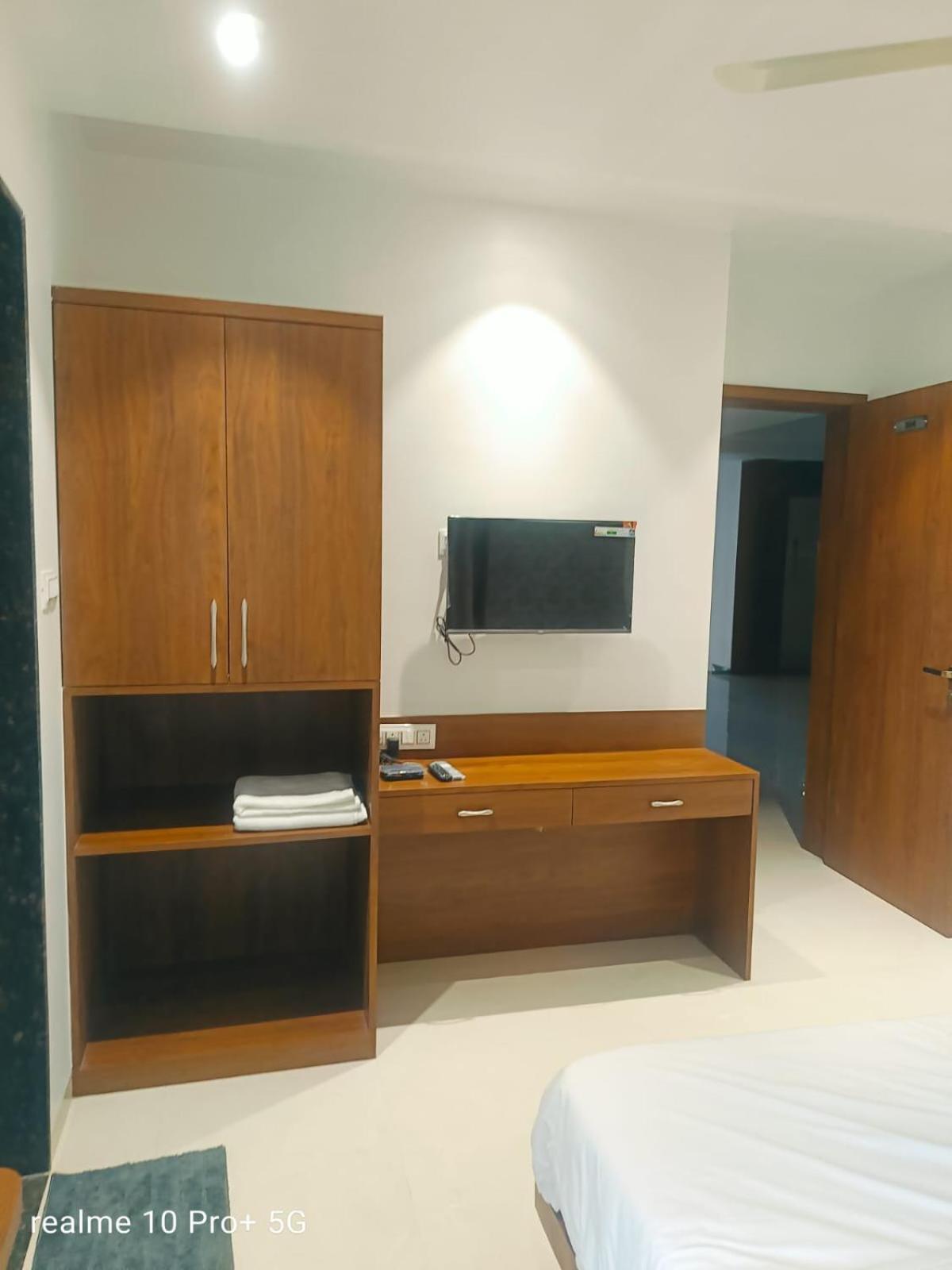 Hotel Drc Nashik Exterior photo