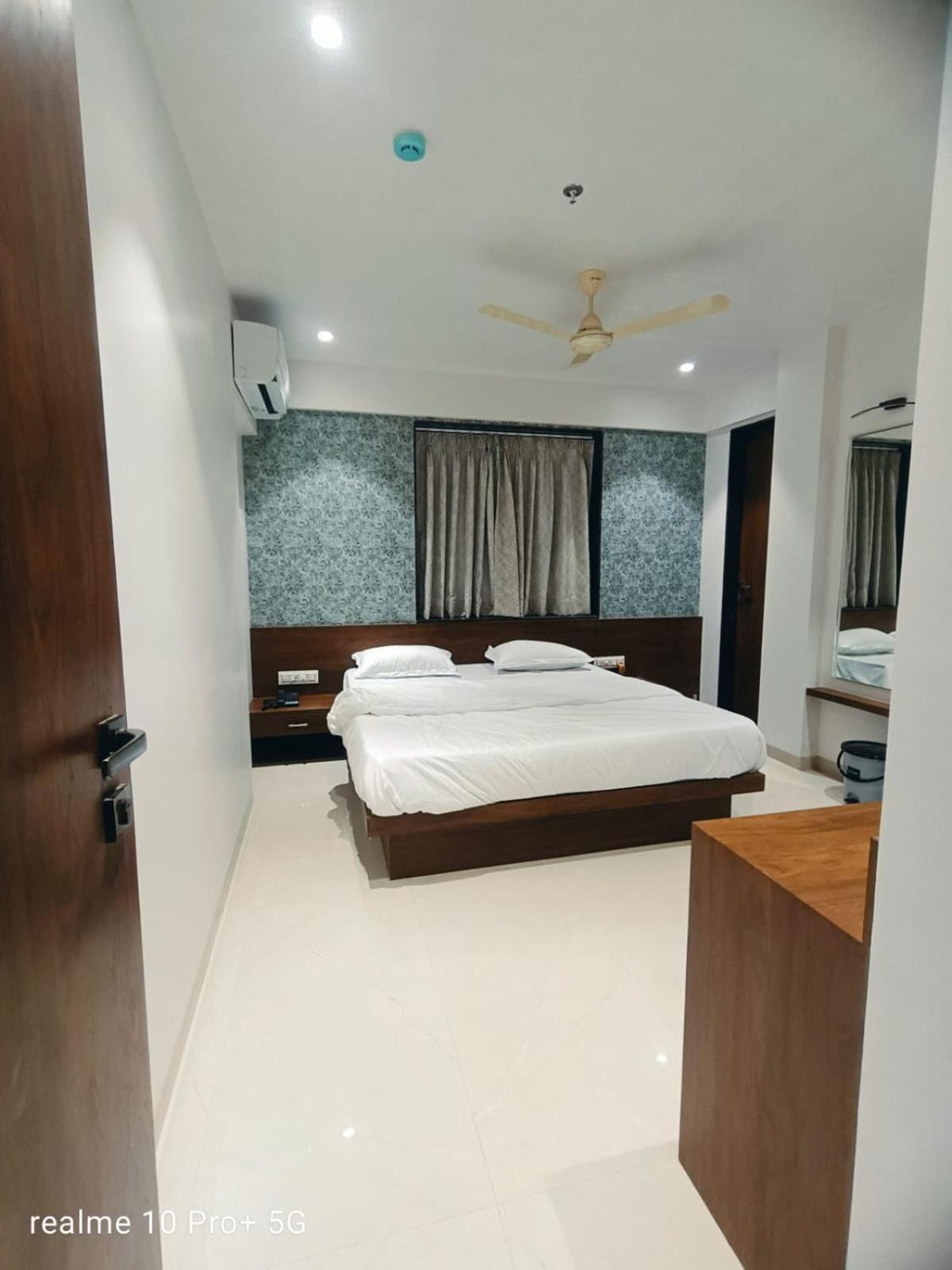Hotel Drc Nashik Exterior photo